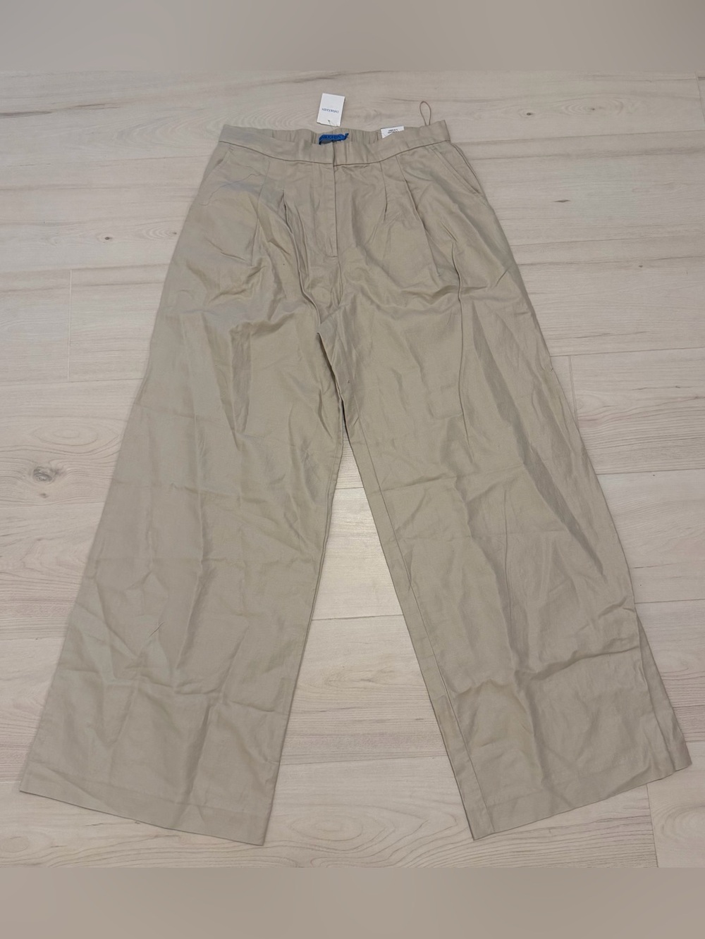 J. McLaughlin Wide-Leg Trousers in Light Khaki